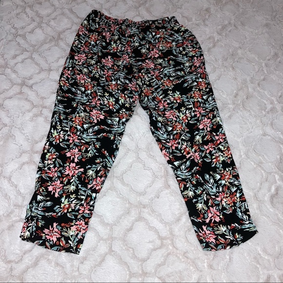 {Jessica Simpson} Floral Print Pull On Ankle Pants - Picture 4 of 12